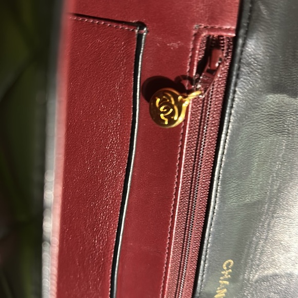 Authentic Vintage Chanel Clutch - Picture 11 of 13